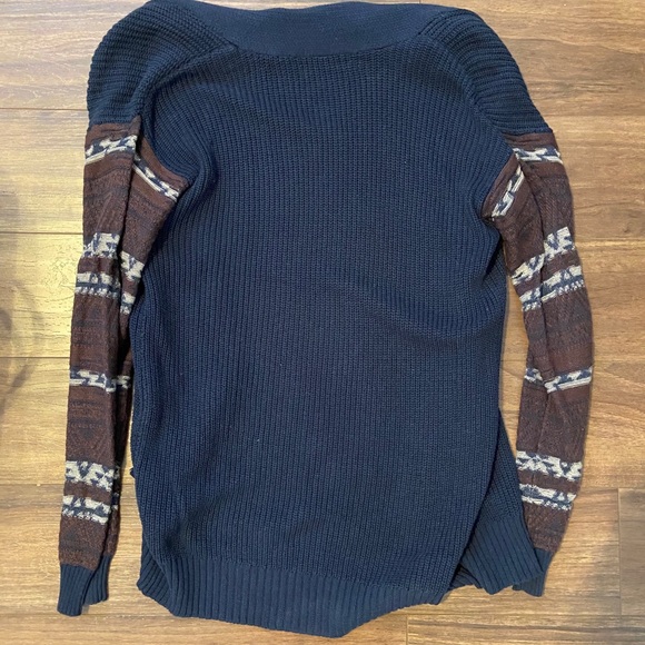 Navy Blue Cardigan - Picture 2 of 2